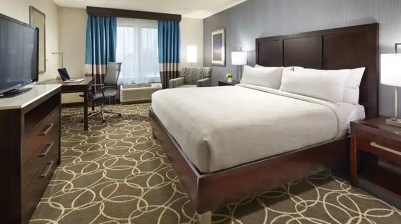 Hilton Garden Downtown 3*
